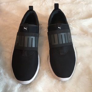 Puma soft foam sneakers